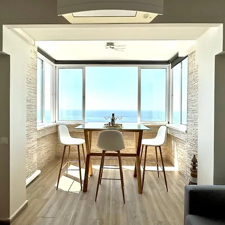 5 By Homing Apartment *